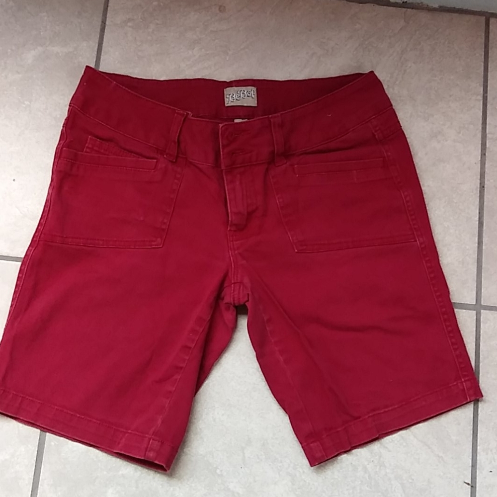 Red knee shorts